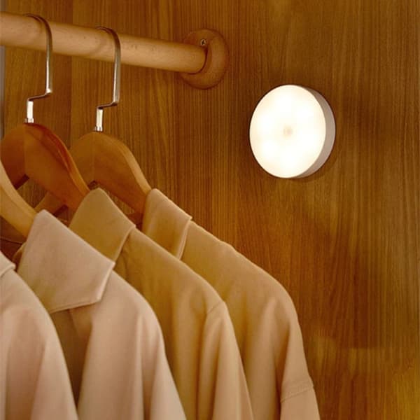 LED-Spotlight med Bevegelsessensor - Ladbar og Selvklebende 48