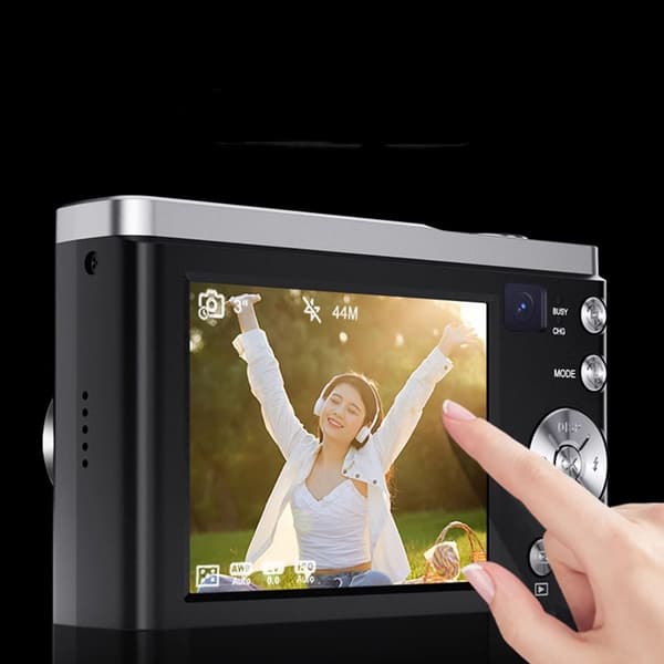 5K digitalkamera med 5x optisk zoom och anti-shake-stabilisering
