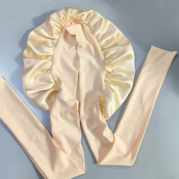 Sovehette natthette i 100% silke Champagne