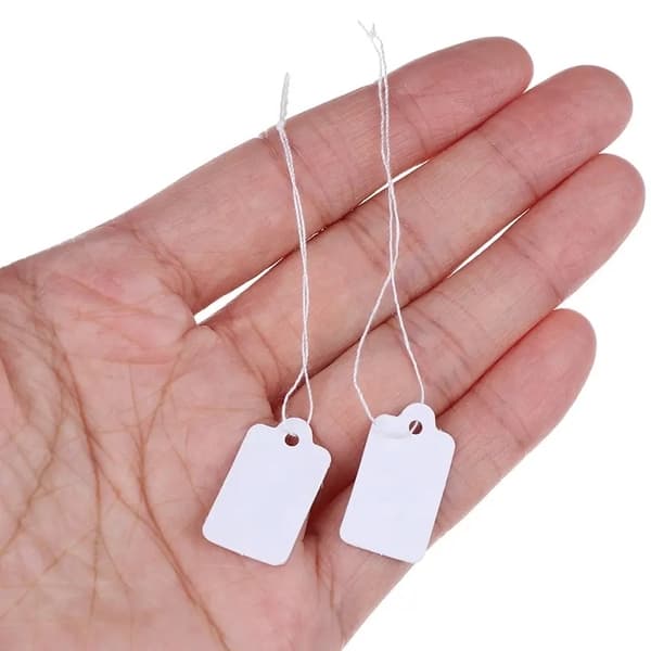 100-pack pappersetiketter/prislappar med snöre – Perfekta för alla dina behov 3,5 x 2,2cm