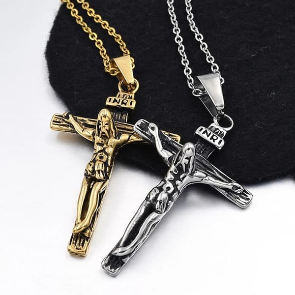 Jesus Kors HÖG KVALITET Halsband Guld