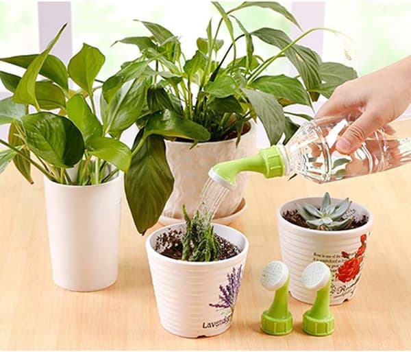 4-pack flaska bevattningshuvud DIY liten vattenkanna plast växt