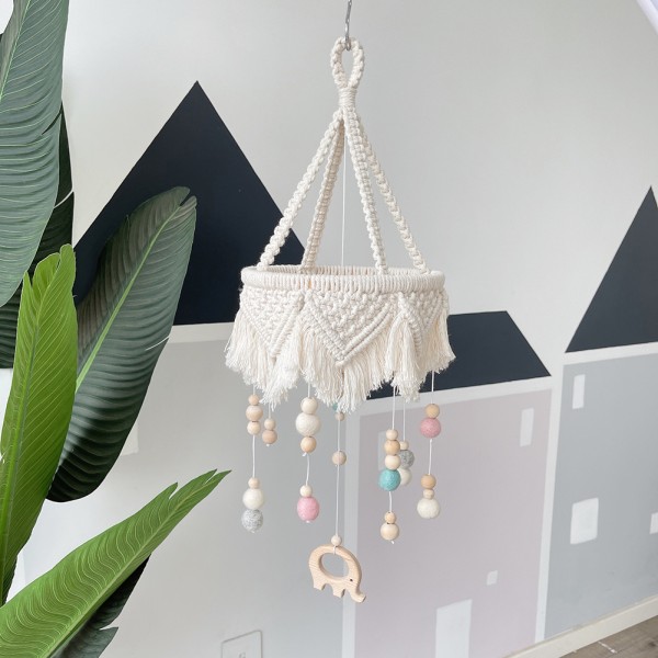 Nordic Hair Ball Cribs Wind Chimes Baby Säng Bell Barnrumsdekoration