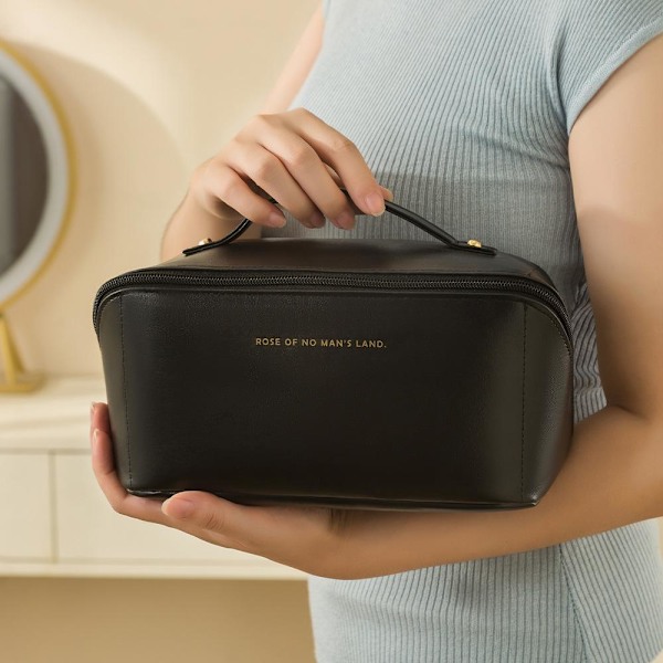 Romslig Toalettmappe - Perfekt for Reisen - Sminkepung Black Svart