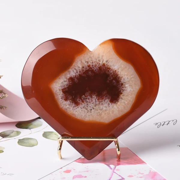 1 st Naturlig karneol hjärtformad handsnidad kärleksröd agatkluster Kristall Souvenir Druzy Heminredning Samlargåva m068
