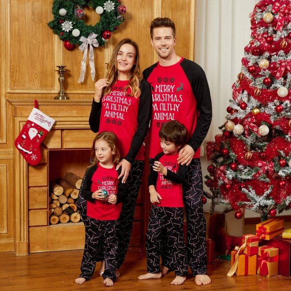 Nyankomst print Familjematchande pyjamasset (flammsäker) familjelookset Red Kids 8-9 Years