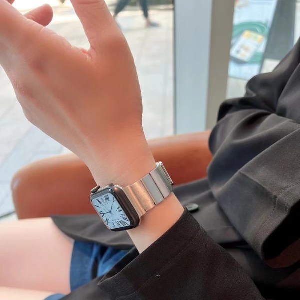 Metallrem För Apple Watch 8 7 45mm 41mm 49mm 6 5 SE 44mm 40mm rostfritt stål magnetiskt watch för iwatch 3 42mm Band Black For 42mm or 44mm