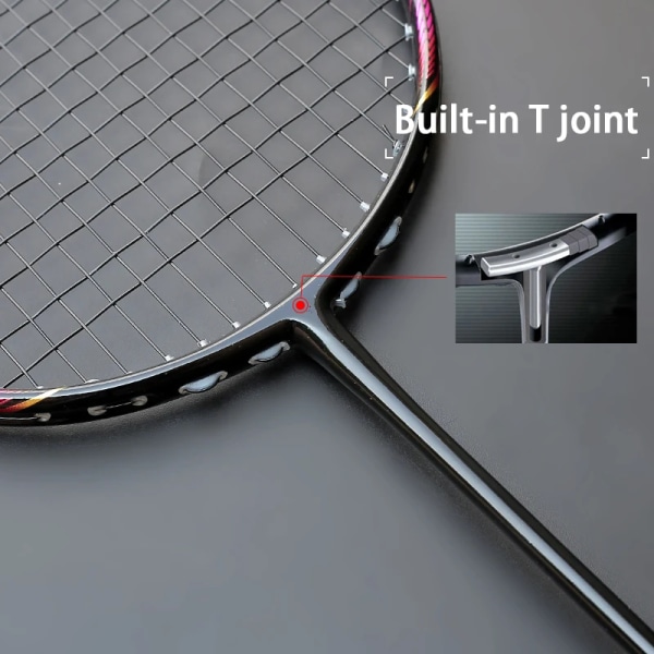 Flerfärgad 100 % kolfibersträngad badmintonracket Ultralätt 8U 62G träningsracket 22-30LBS Väskor Raquette Sport för vuxna Blue