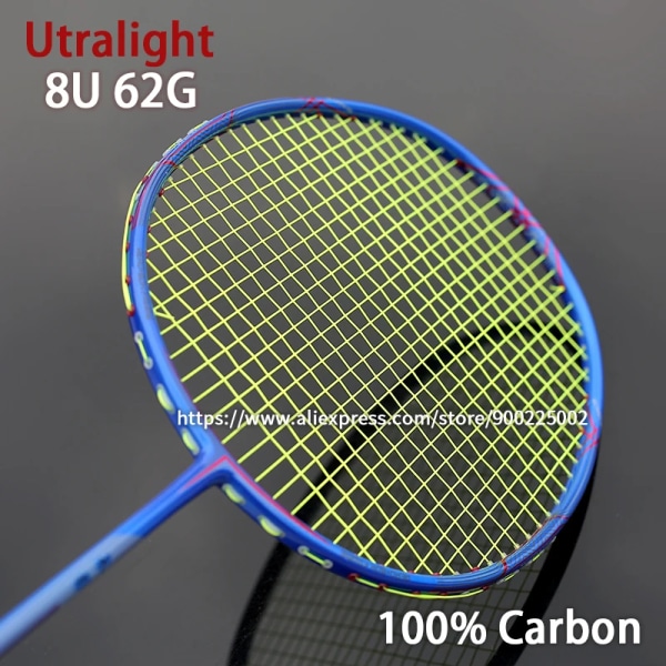 Ultralätt 8U 65-67g kolbadmintonracket Professionell offensiv typ racket med strängar påsar 22-30LBS racketar Padel Black