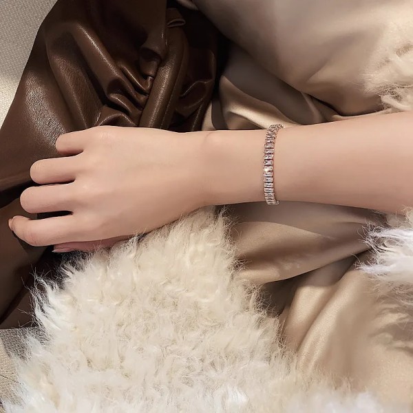 Nytt koreanskt utsökt enkelt geometriskt armband modetemperamentarmband eleganta damsmycken Rose gold