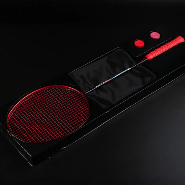 Ultralätt 8U 62-65G Full T800 Kolfiber Sting Badmintonracket med strängväskor Professionell racket Padel Max 30lbs Sport Red