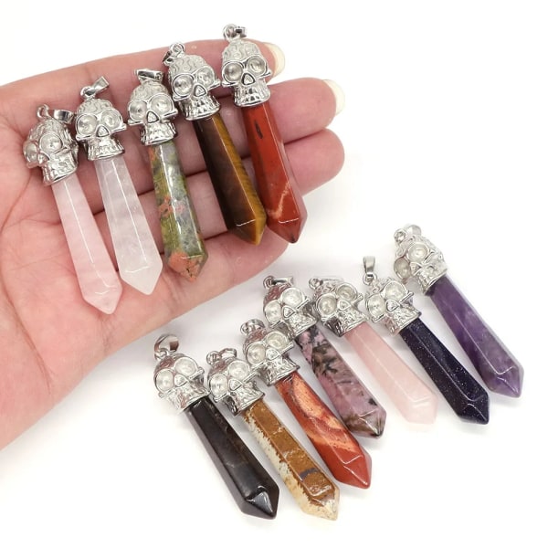 Silverpläterad skalle Hexagon pelare hänge Natursten Kristall Healing Pendel Charm Smycken Wicca Häxa Män Amulet Partihandel Amethyst 20pcs