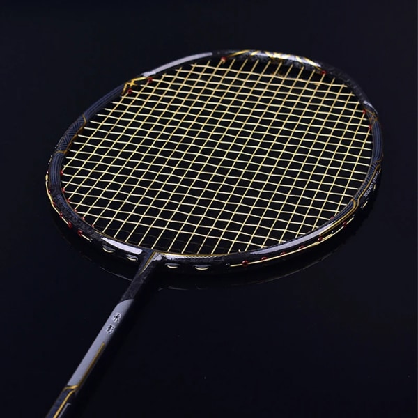 Japan MJ30 Carbon Fiber 4U 80G Badmintonracket Med Strings Väskor Professionell 20-32LBS Ultralätt stötande racket Vuxna Yellow Strings