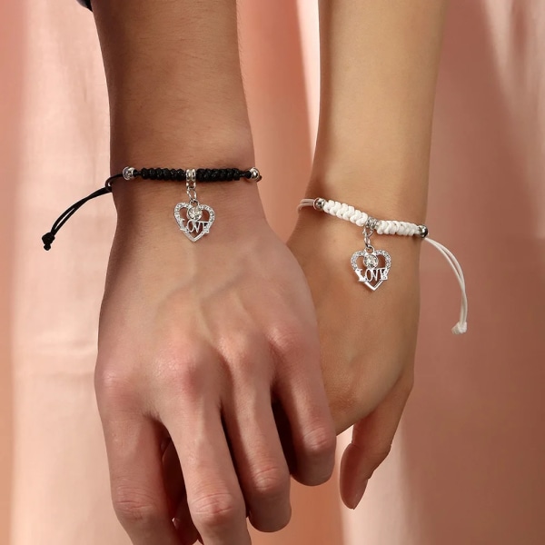 Alla hjärtans dag Par Hjärthänge Armband för kvinnor Flickor Svartvitt justerbart stickat armband Modesmycken Trendigt keys