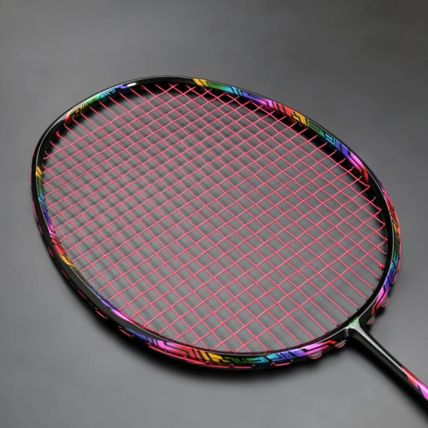 Max Tension 32LBS G4 Strung Badmintonracket Full Carbon Fiber Professionell träningsracket Ultralätt 4U 80g Väska Speed ​​Sports Red