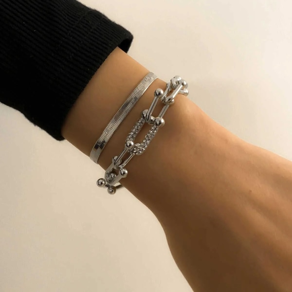 Tillbehör för kvinnor Metal Armband Armband för kvinnor Trendiga U-länk Kristall Zirkon Armband Charm Kedja Smycken Party Present Mujer Silver Plated