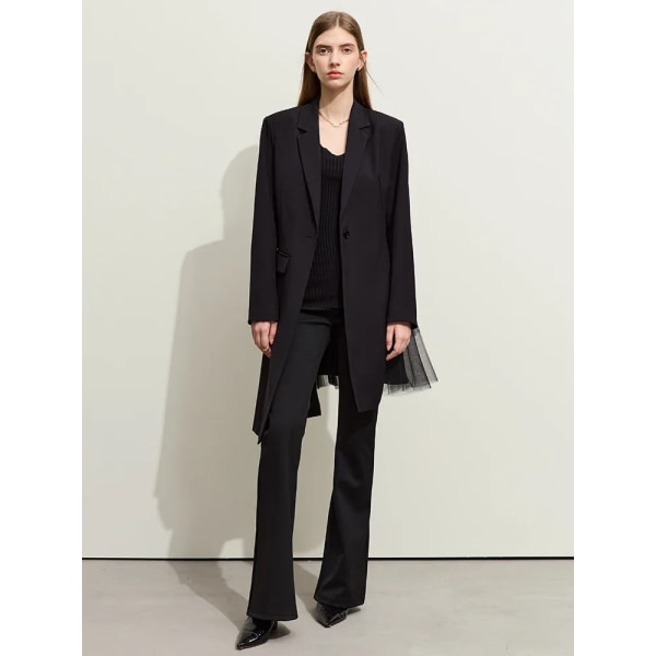 Minimalistiska kostymer för kvinna 2023 Höst Nya Splitsade Mesh Enkelknapp Fake Two Basics Långa axlar Vadderade blazers 12353052 Black XL