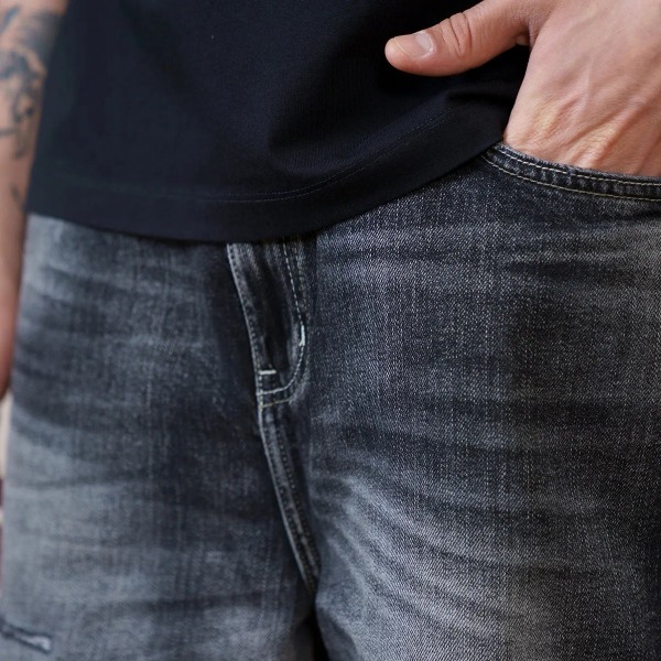 Sommarnyhet 2023 Herr Oversize svarta jeansshorts Mode slitna lösa 100 % bomull Jeansshorts i plusstorlek SK170527 black grey 32