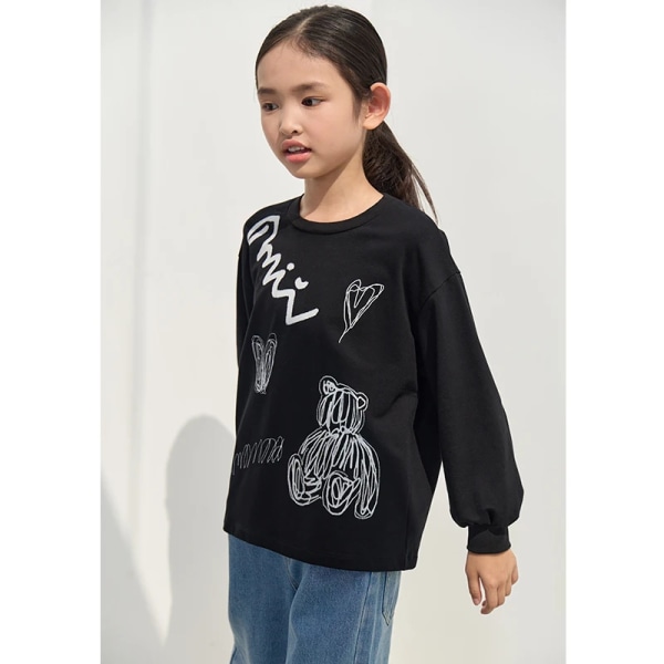 Barn Flickor Huvtröjor 2023 Höst Nya Lös Långärmad Casual Mode Tecknad O-ringad Sweatshirt Pullover Stickad Topp 22373002 black 140cm