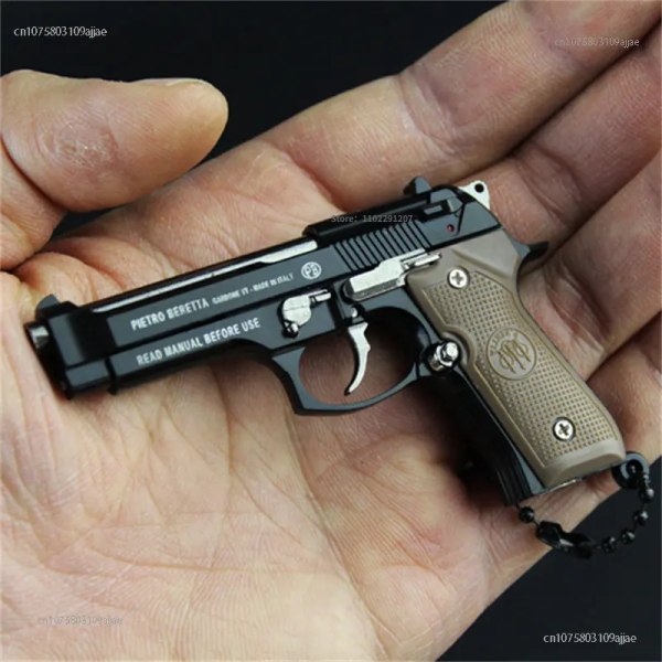 1:3 Beretta nyckelring modell 2023 högkvalitativ metallpistolpistol miniatyrmodell födelsedagspresenter för män och kvinnor 6