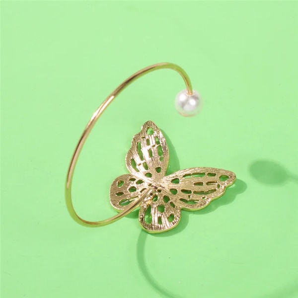Lyxig ihålig lysande pärla Diamond Butterfly Open Justerbart armband för kvinnor Vintage Butterfly Armband för kvinnor Smycken Present Gold-color