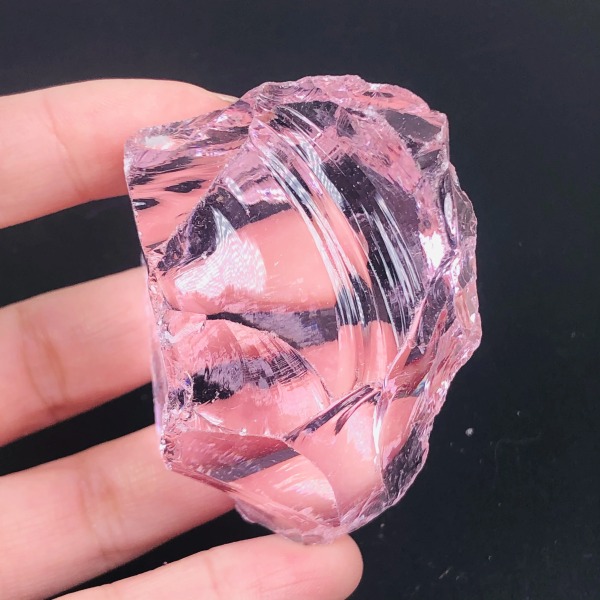 Ny ankomst!!! Naturliga Andrew Mineral Quartz Crystal Rock Tumble Stones för Chakra Healing Decoration Pink 200g