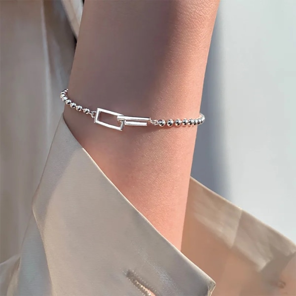 Koreanskt mode silverfärgade pärlor Kedjearmband för kvinnor Elegant ihåliga geometriska festsmycken presenter par tillbehör Silver Plated