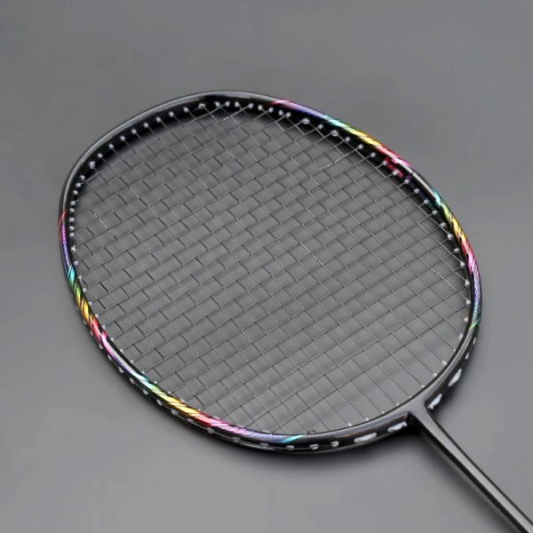 8U 65G 100% helkolfiber badmintonracketsträngar med påsar Professionell träningsracket G5 20-30LBS Speed ​​Sports för vuxna Black
