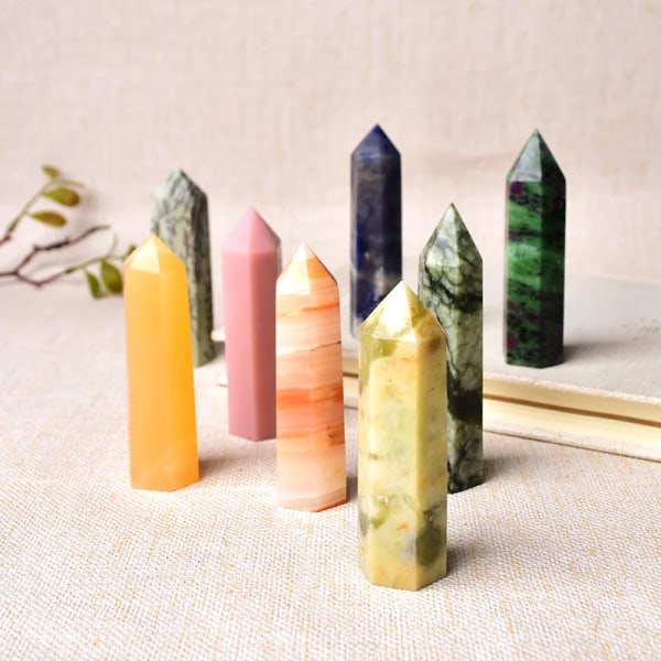 1 SET 20-40ST Naturstenar Crystal Point Slumpmässig Samlokalisering Wand Healing Stone Energi Malm Mineral Hantverk Heminredning 40Pcs Random Color 60-70mm