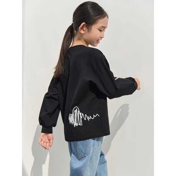 Barn Flickor Huvtröjor 2023 Höst Nya Lös Långärmad Casual Mode Tecknad O-ringad Sweatshirt Pullover Stickad Topp 22373002 black 140cm