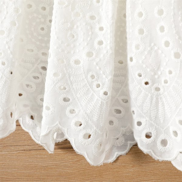 100 % bomull sommar Härliga baby Designerkläder Långärmade ihåliga blommor utbroderad klänning Söta toddler White 12-18 Months