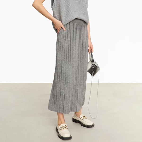 Minimalistisk 2023 plisserad kjol för kvinnor Höst Ny Lös elastisk midja Stickad ankellång A-linje massiva kjolar 12323091 gray L