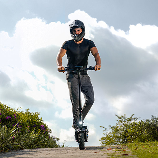iSinwheel GT1 Vikbar El-Scooter - 10 tum - 800W 48V 10Ah - App-kontroll