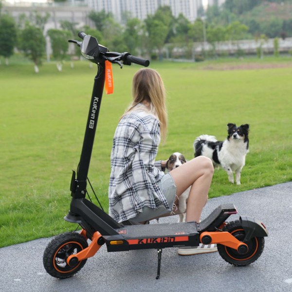 KuKirin G3 El-Scooter 10,5\" Däck 1200W Motor 52V 18Ah Batteri