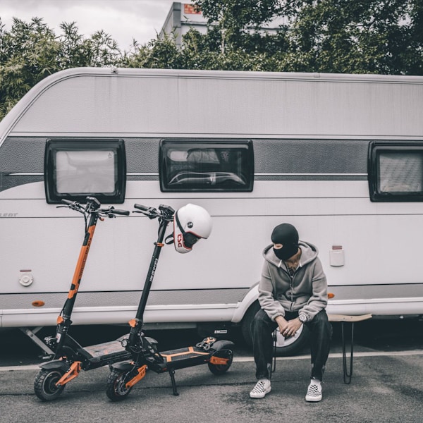 KuKirin G2 Max 10\" El-Scooter för terrängkörning 1000W 48V 20Ah batteri med säte