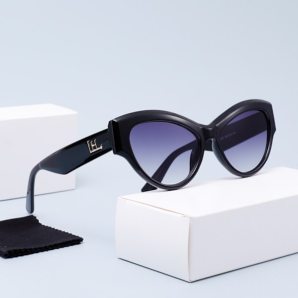 Mode Gradient Cat Eye Solglasögon för Kvinnor C1.黑框渐灰片