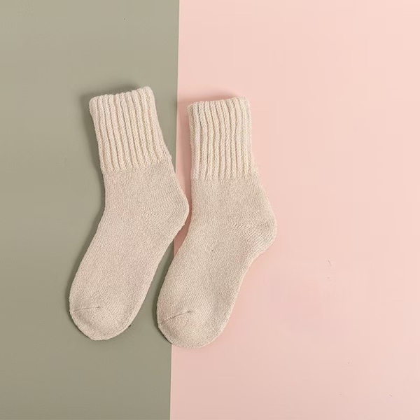2 par Stövlarsockor för Kvinnor Vinter Solid Tjock Varma Sockor Mysiga Crew Sockor Julgåva-Beige