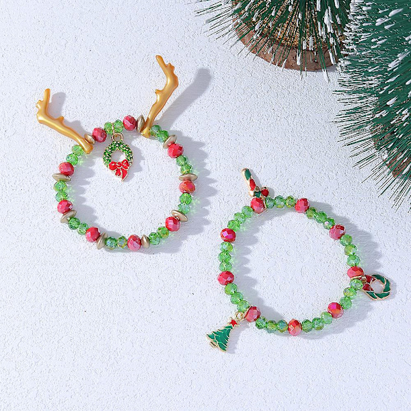 Set med 6 st jul armband färgglada jul pärlor charm stretch armband nyhet semester armband set för kvinnor flickor