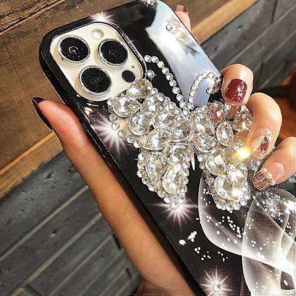 iPhone 13 Girly Case Bling Glitter 3D Diamant Rhinestone Case Söt för Kvinnor Flickor Sparkle Shiny Lyx Kristall Fjäril med Plysch