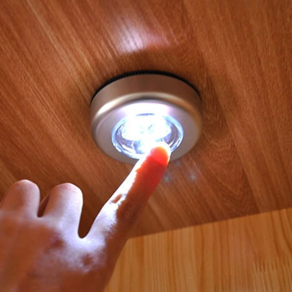 1 st Bärbar LED-nattlampa Batteridriven garderob Nattlampa Trådlös sänglampa för sovrumsbelysning i hemmet (3 LED, silver)