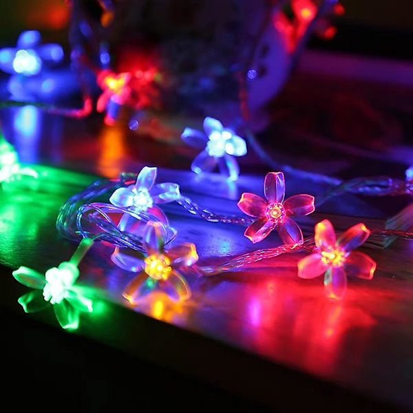 1 sett USB fargerike blomsterlys med fjernkontroll, 8 moduser utendørs 6m 40 LED fe lys dekorasjon for hage gård juletre, plen, fest