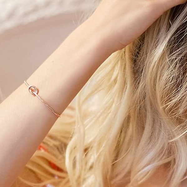 Ghyt 14k gullbelagt Forever Love Knot Infinity-armbånd for kvinner | Gullarmbånd for kvinner