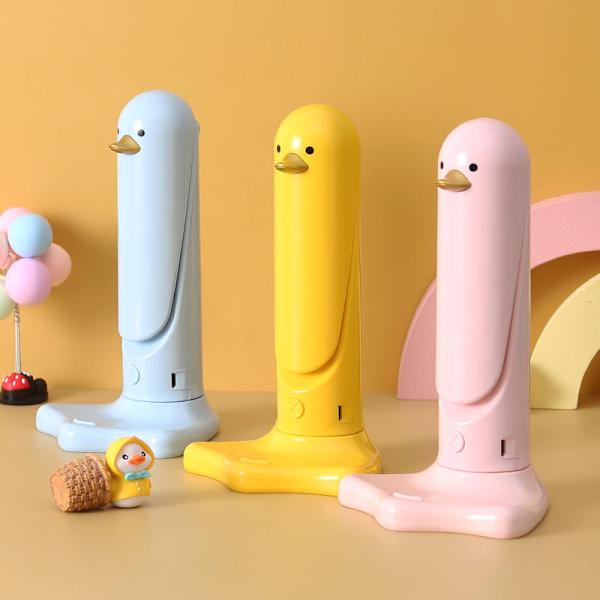 Foldbar LED skrivebordslampe med gult kylling dyremotiv, perfekt til børns skriveborde, unikt design, fødselsdagsgave, julegave (gul)