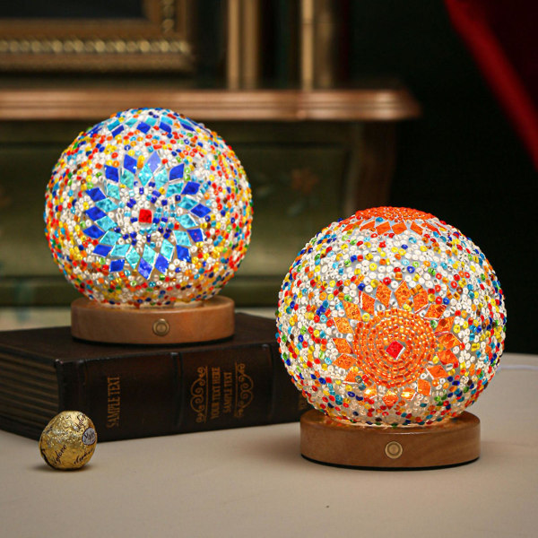 Bohemian Style Pöytävalaisin Koristeellinen lasivalaisin Kodin sisustus Creative Night Lamp（bohemia . sininen)