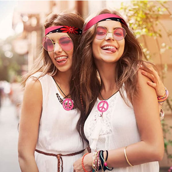 Hippiekostymesett inkluderer solbriller, pannebånd, kjede med fredstegn og øredobber（A3）