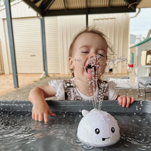 Babybadeleker Hvalbadeleke Hvalvannsprinkler bassengleker Gave til småbarn（A）