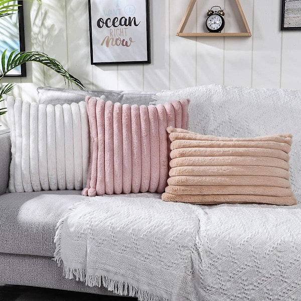 Kudde och kuddfodral set om 2 dekorativa kuddfodral Faux Fur Plysch Fuzzy Stripe Mjuka örngott för soffa Soffa Sovrum 50 X 50cm