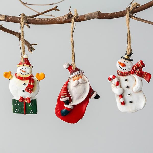 Set med 4 st Resin Julgranspynt