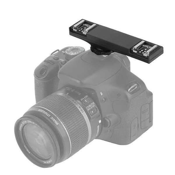 Kaksoiskenkäkiinnike salamavalolle DSLR 2C