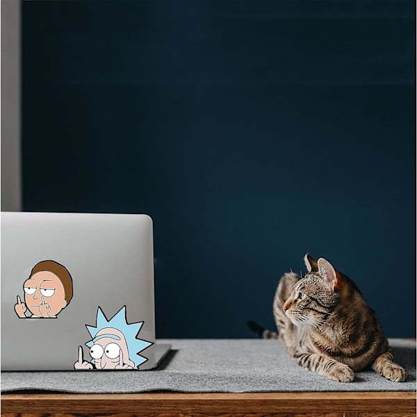 Set med 4 Anime-dekaler, Bildekaler, Cartoon-dekaler för Bil, Cykel, Laptop, Fönster - Vattentäta Vinyldekaler - Rolig Dekal